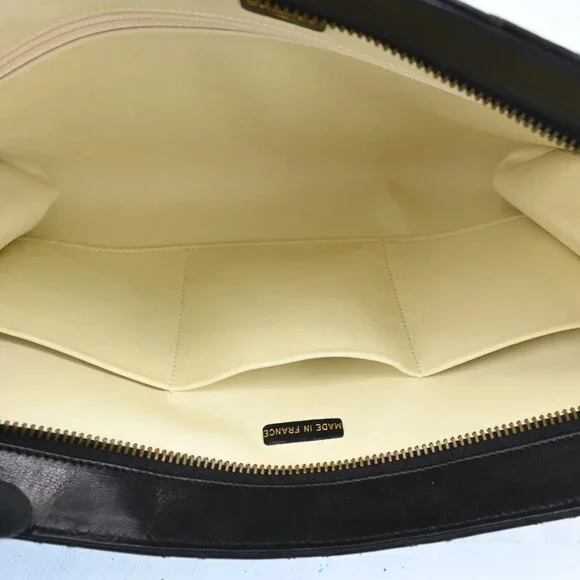 AUTHENTIC CHANEL Matelasse Black Leather Pouch Bag bsj797-121225 - Picture 8 of 16